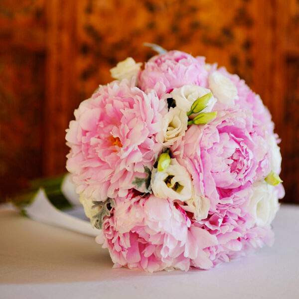 Bouquet lisianthus e peonie-0