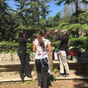 Corso – The Flower Hunter of Villa Borghese-4207