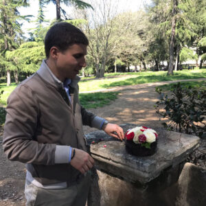 Corso – The Flower Hunter of Villa Borghese-4256