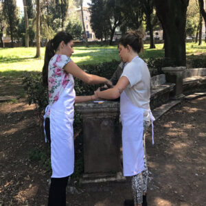 Corso – The Flower Hunter of Villa Borghese-4269