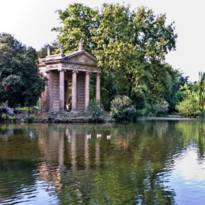 Corso – The Flower Hunter of Villa Borghese-4125