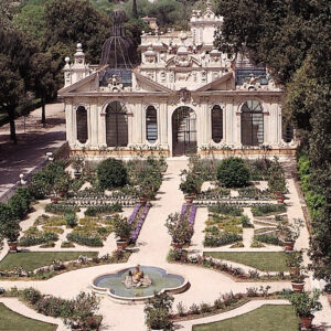 Corso – The Flower Hunter of Villa Borghese-4128