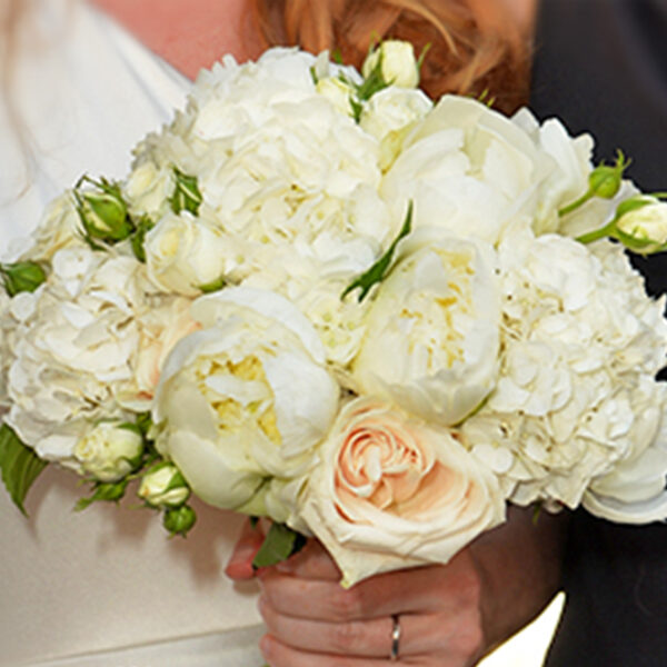 Bouquet rose peonie e ortensie-0